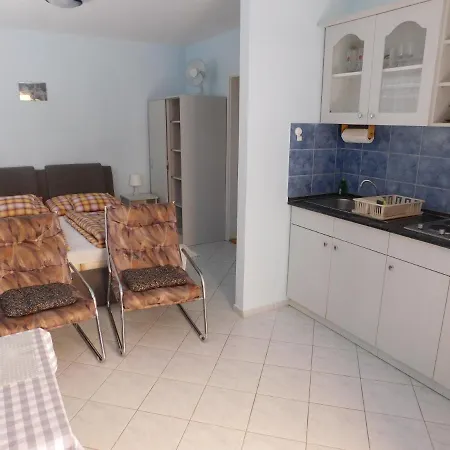 Akacfa Hortenzia 公寓