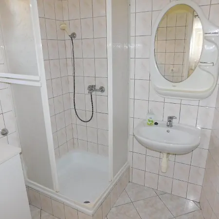Akácfa Hortenzia *