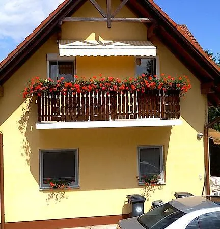 Akacfa Hortenzia Daire